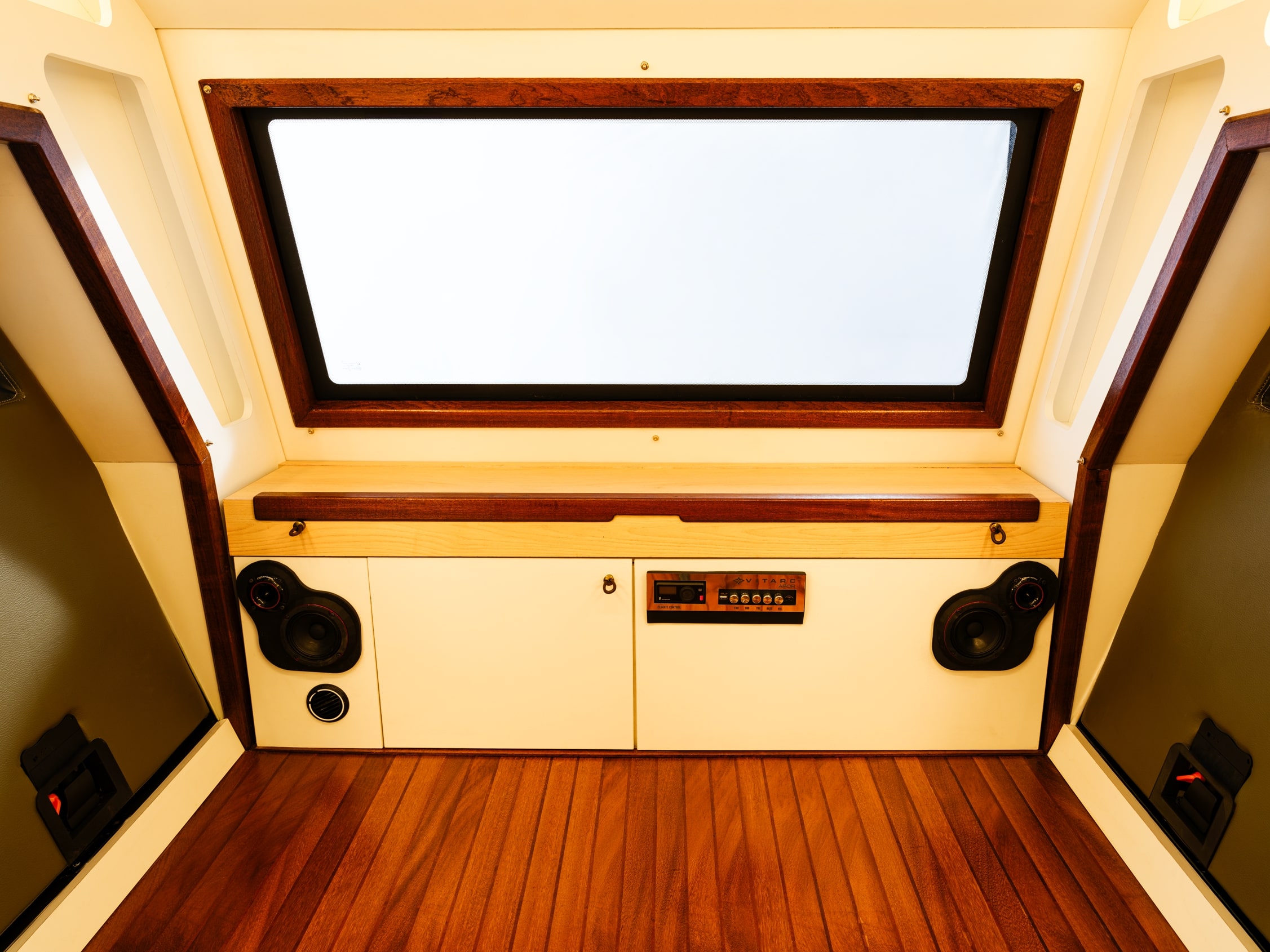 Vitarc Karavan Açılır Dolap