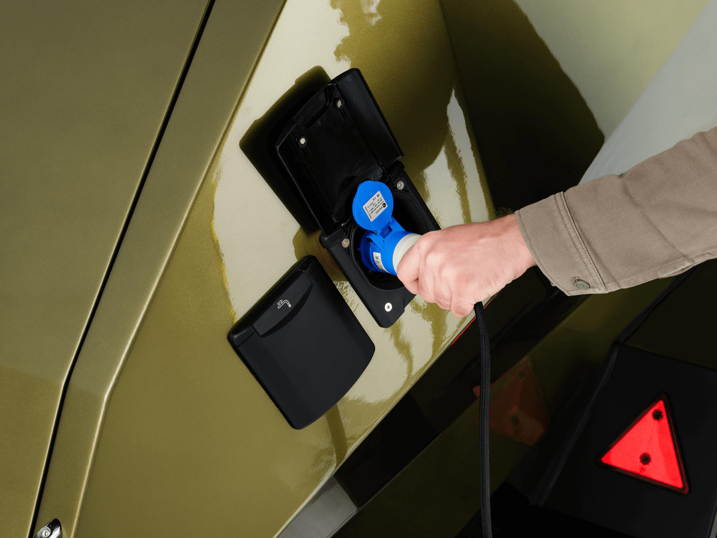 Vitarc Karavan Elektirik ve Su Girişi